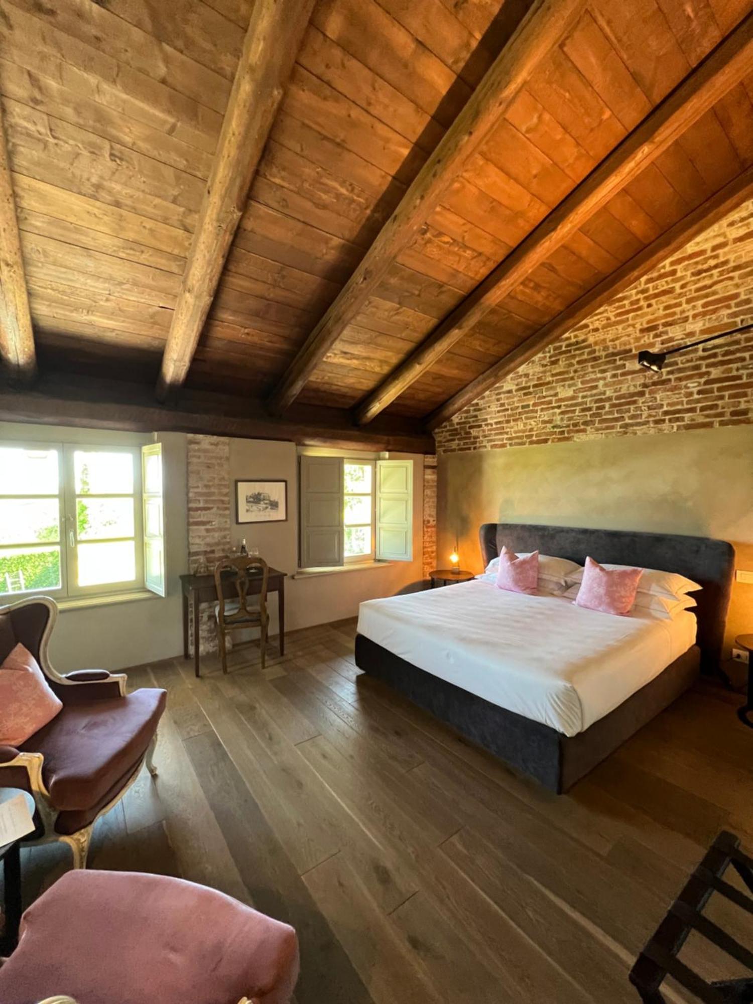 Miaclara Relais Casa de Campo Alba (Piedmont)